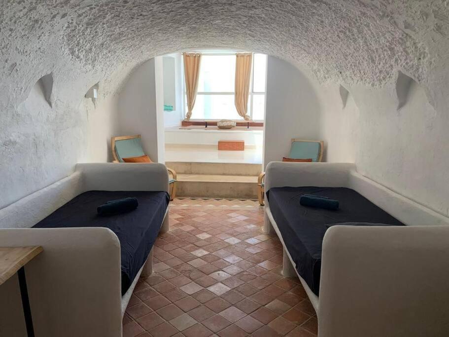 Ferienwohnung Authentic Cave In Old City Centre Granada Exterior foto